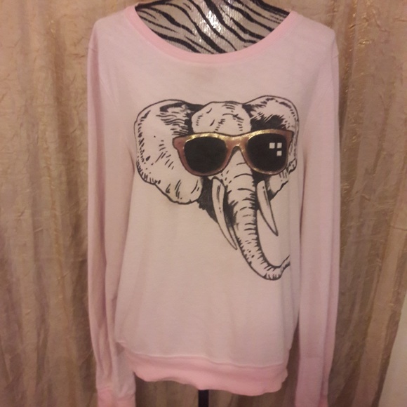 Wildfox Tops - Wildfox elephant love top